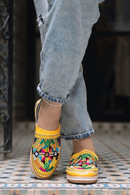 Handcrafted Moroccan Leather Babouches – Colorful Embroidered Traditional Slippers