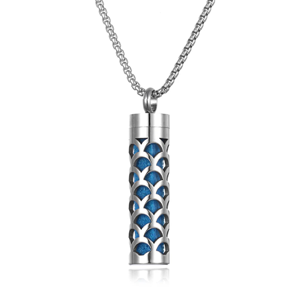 Collier Diffuseur de Parfum – Acier Inoxydable – 18 Designs Uniques