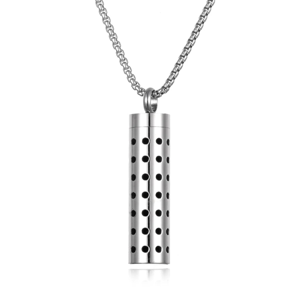 Collier Diffuseur de Parfum – Acier Inoxydable – 18 Designs Uniques